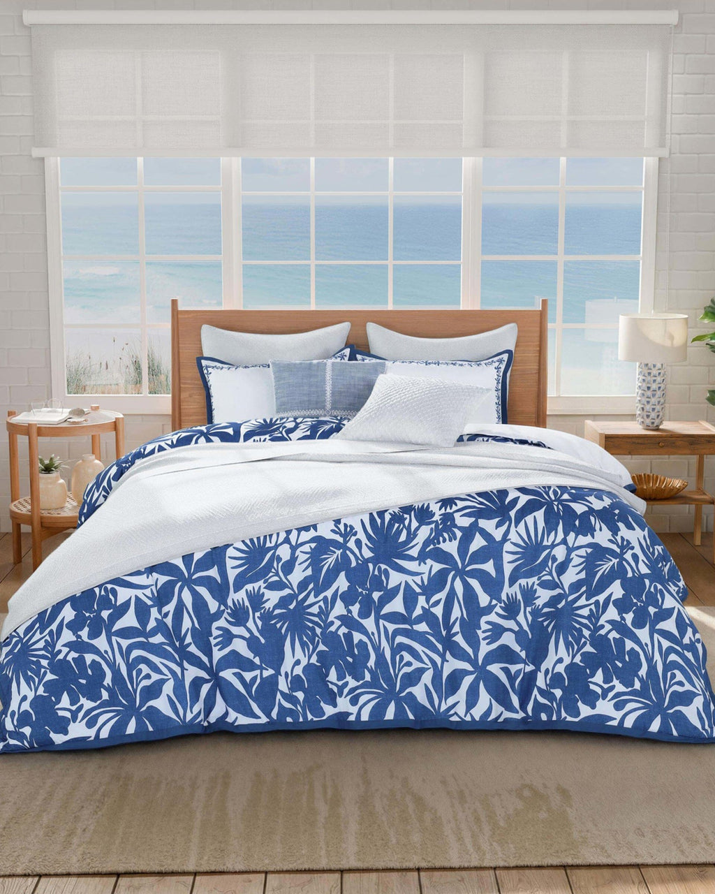 Blossom Isle Comforter Set